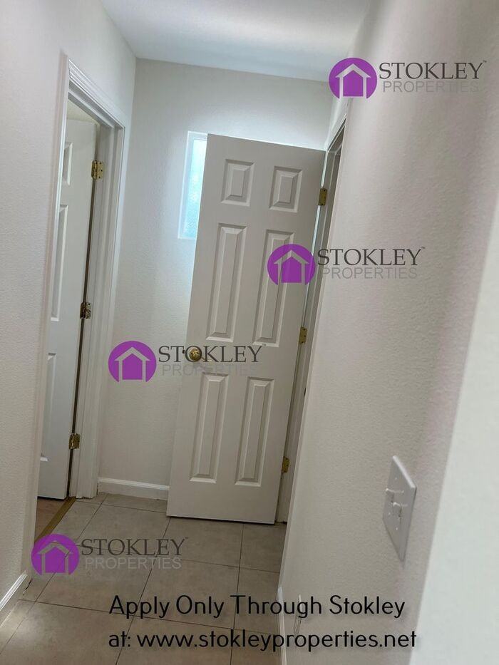 1 Addison Ct - Photo 6 of 50