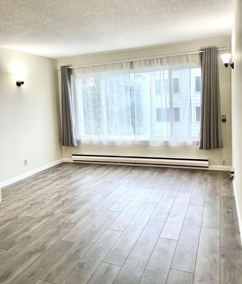 271 19th Avenue - Photo 5 of 12