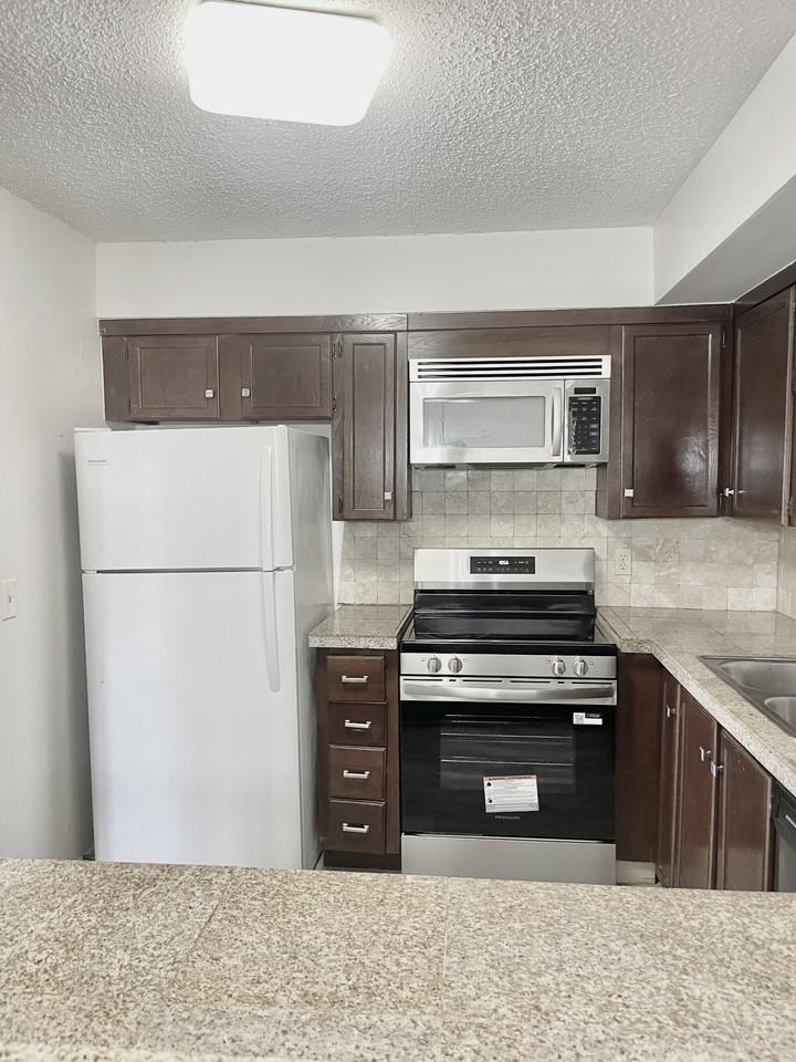 12323 Cedar Springs Ln #1 - Photo 5 of 19