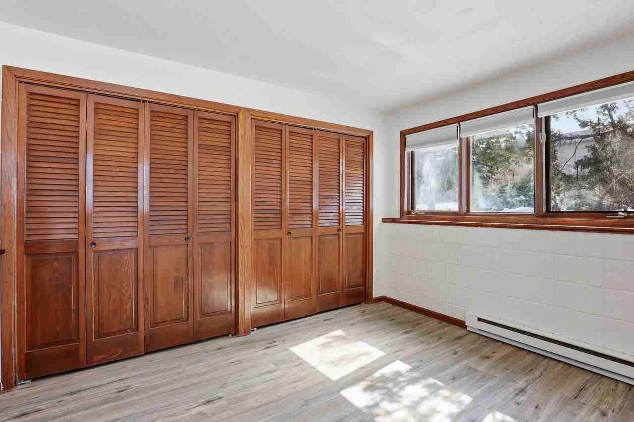 957 Beta Dr - Photo 2 of 6