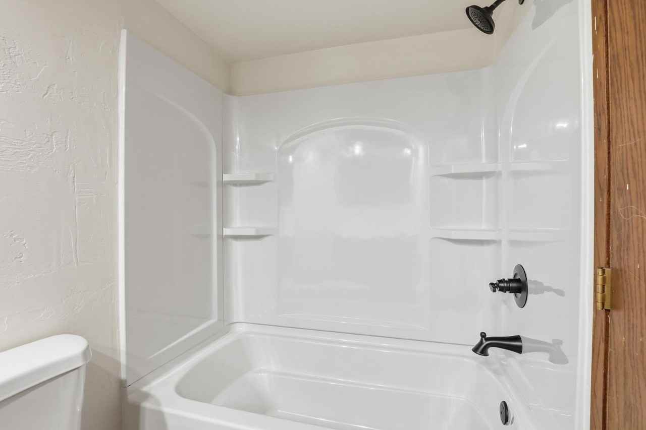 957 Beta Dr - Photo 3 of 6