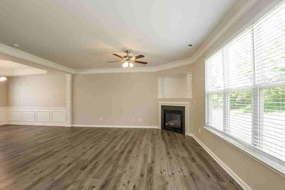 3589 Catawba Creek Dr - Photo 5 of 17