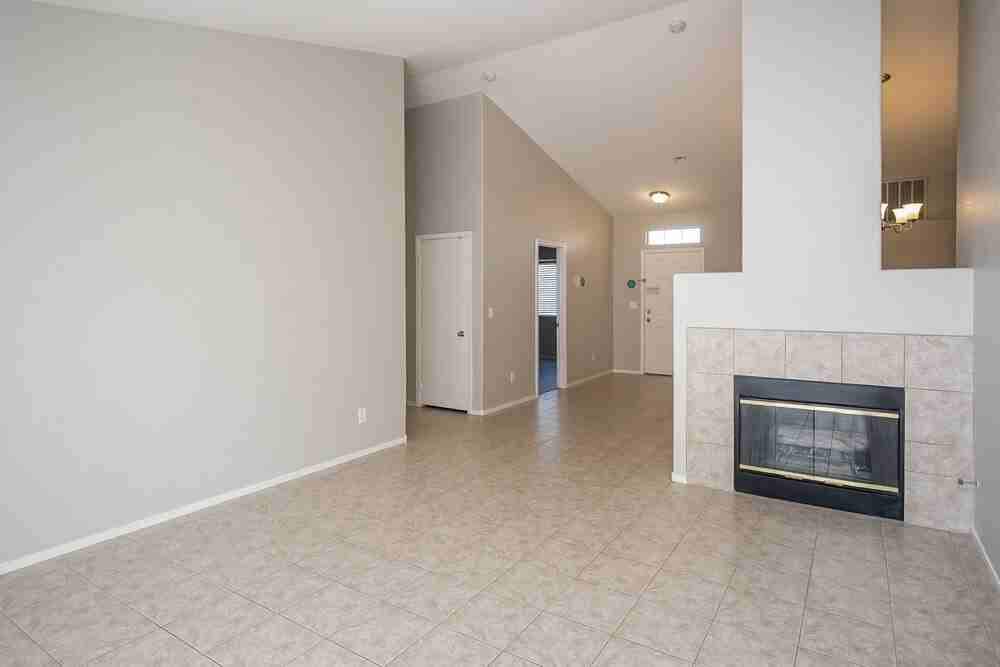 3744 Blue Dawn Dr - Photo 3 of 16