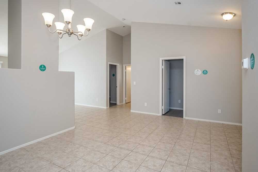 3744 Blue Dawn Dr - Photo 5 of 16