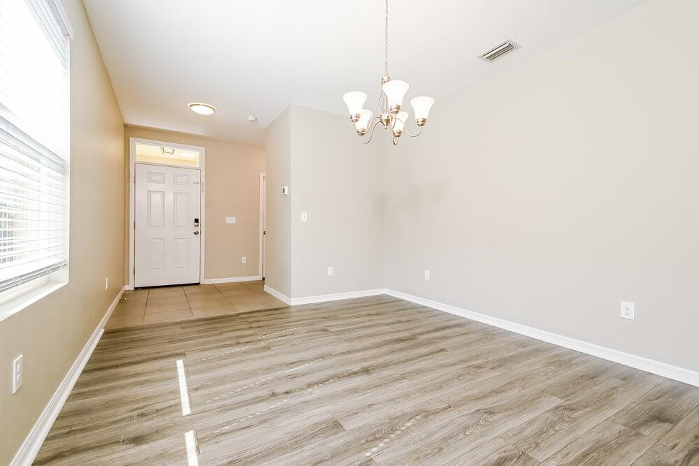 5111 Blue Willow Way - Photo 5 of 16