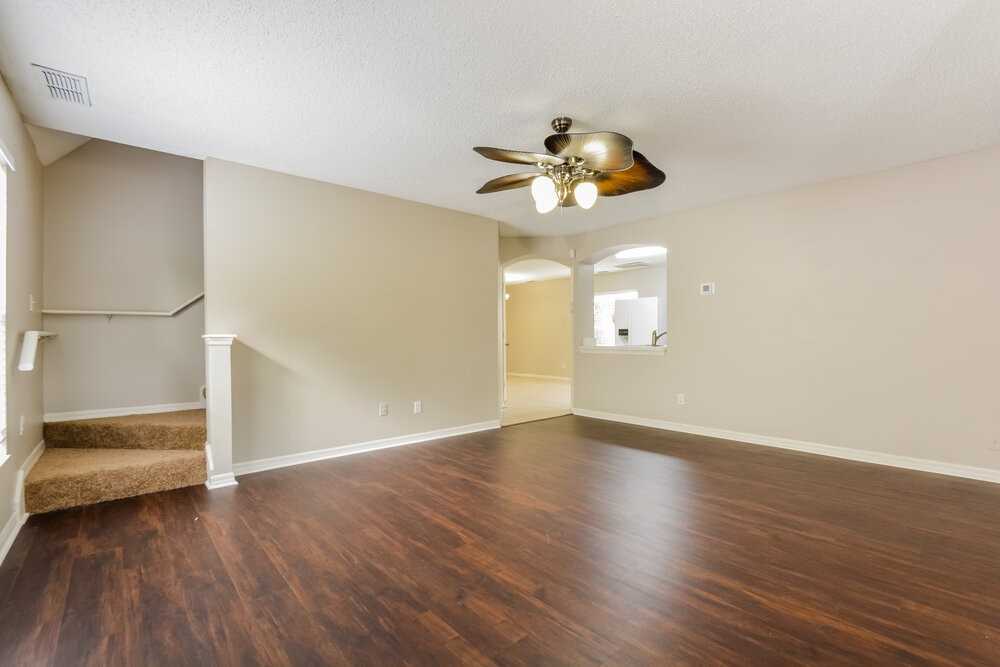 1266 Sheeler Hills Dr - Photo 4 of 17