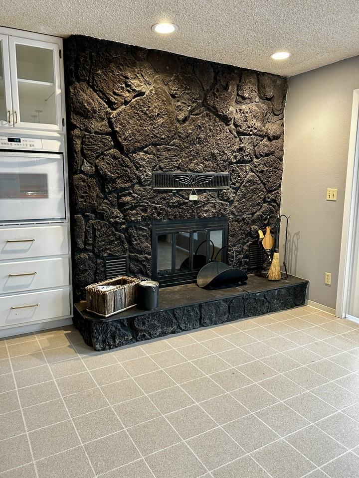 4945 Robinson Park Rd #1 - Photo 3 of 12