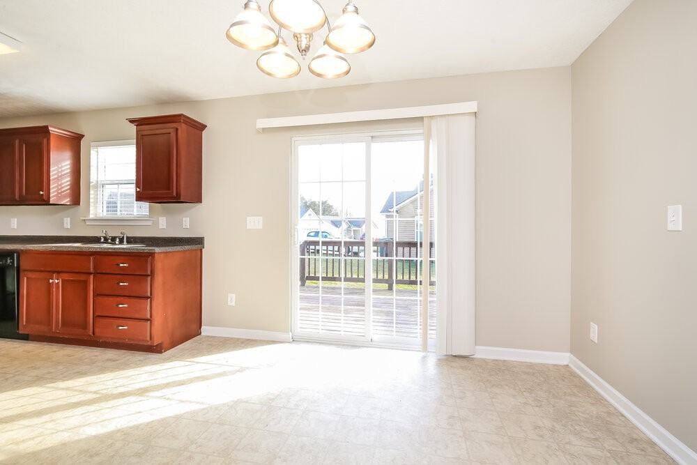 612 Rock Glen Trce - Photo 7 of 17