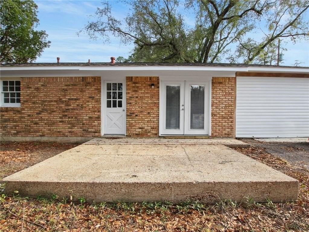 526 Woodlore Dr - Photo 6 of 37