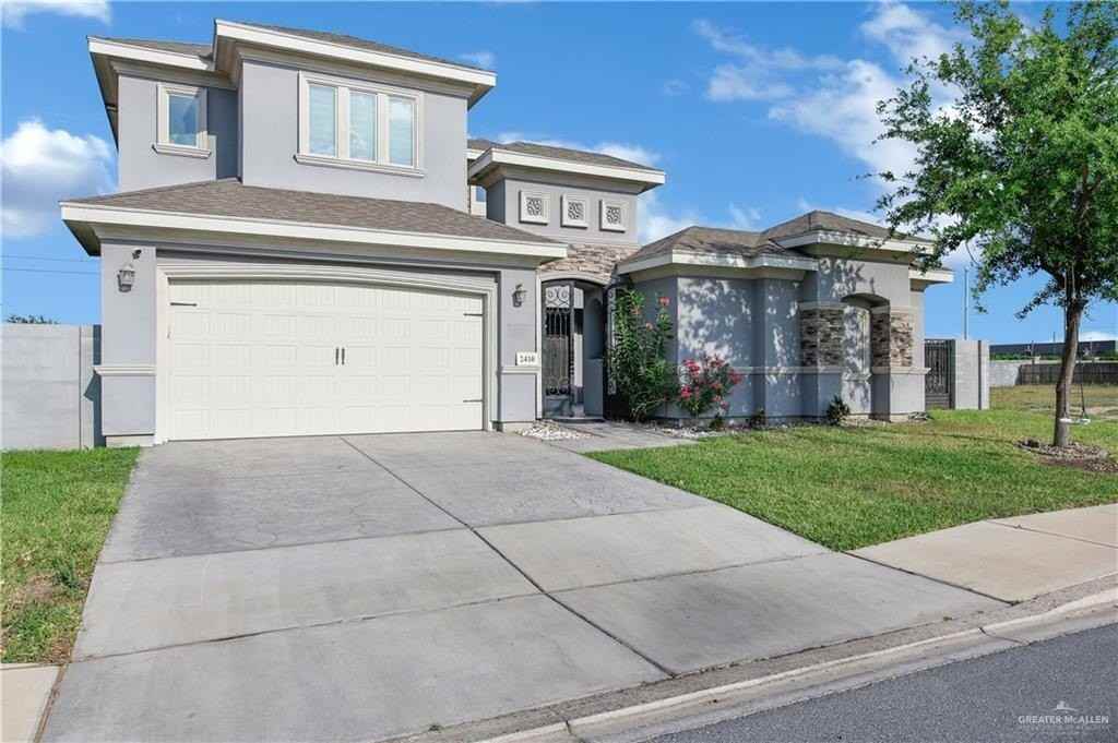 2410 Colvin Ave - Photo 3 of 33