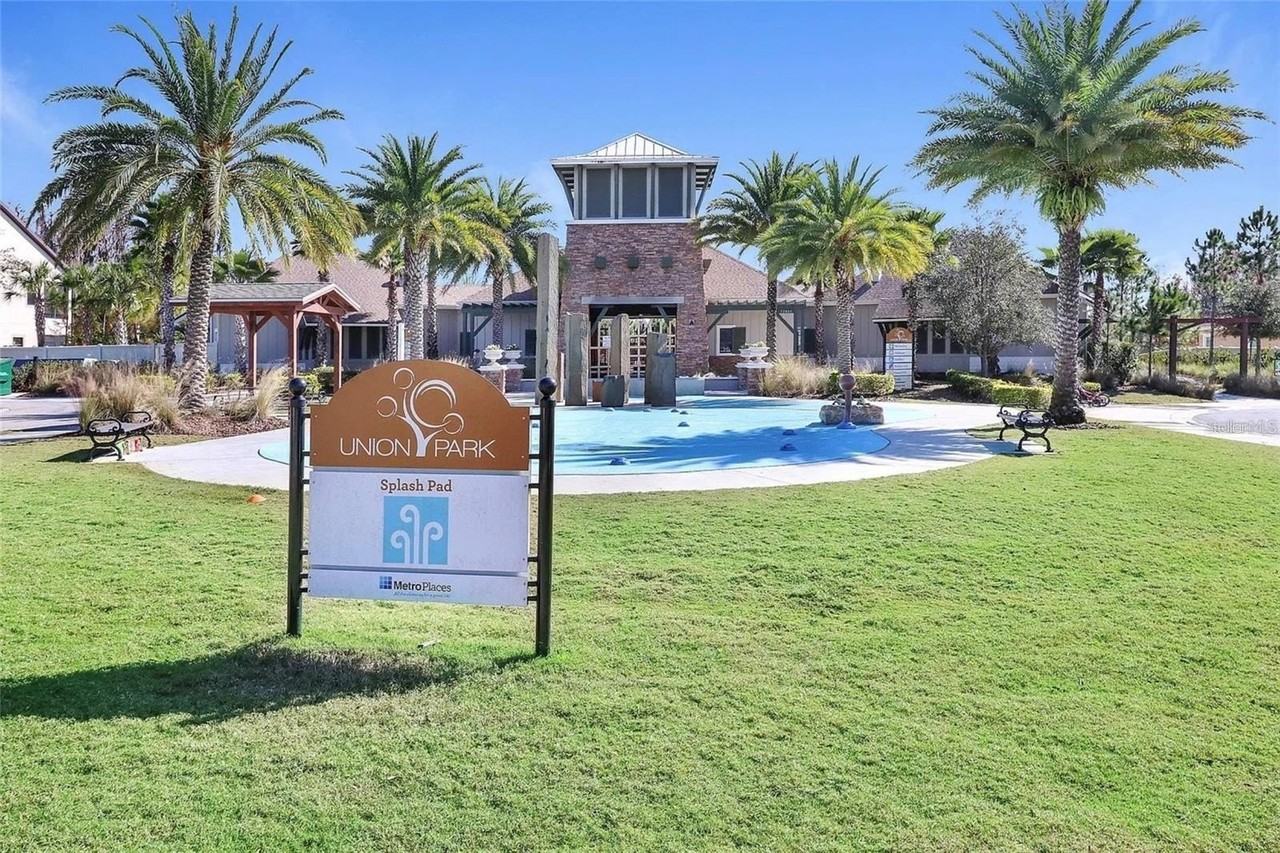 1615 Hubbell Rd - Photo 3 of 50