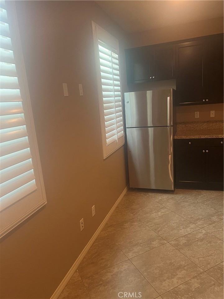 24726 Satinwood Ln - Photo 5 of 15