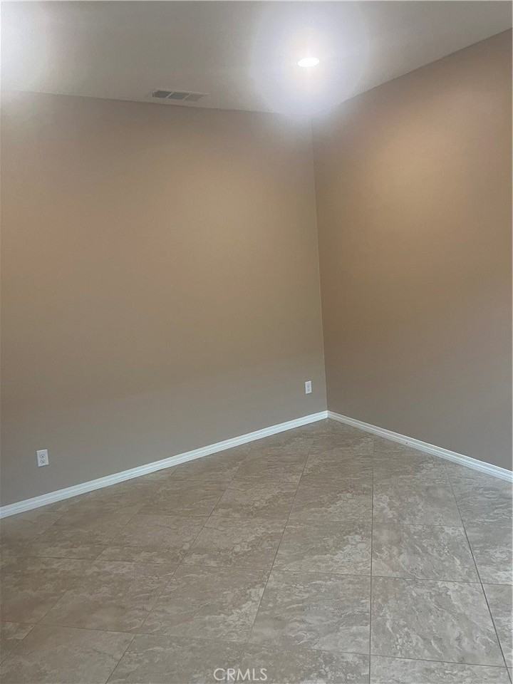 24726 Satinwood Ln - Photo 6 of 15