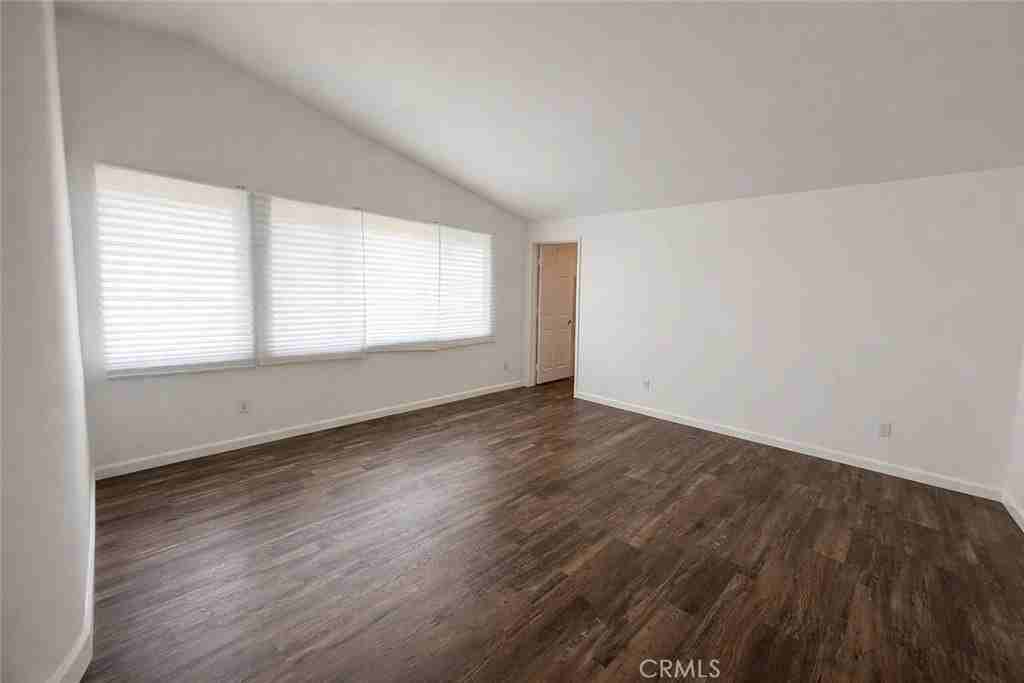 1920 Tanglewood Dr - Photo 5 of 12