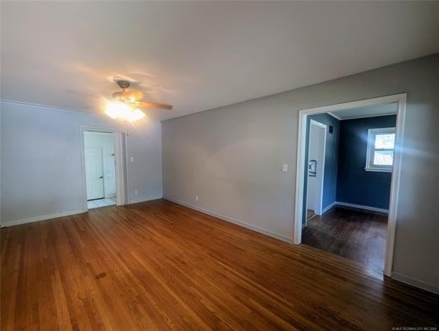 1506 E 53rd St - Photo 7 of 26