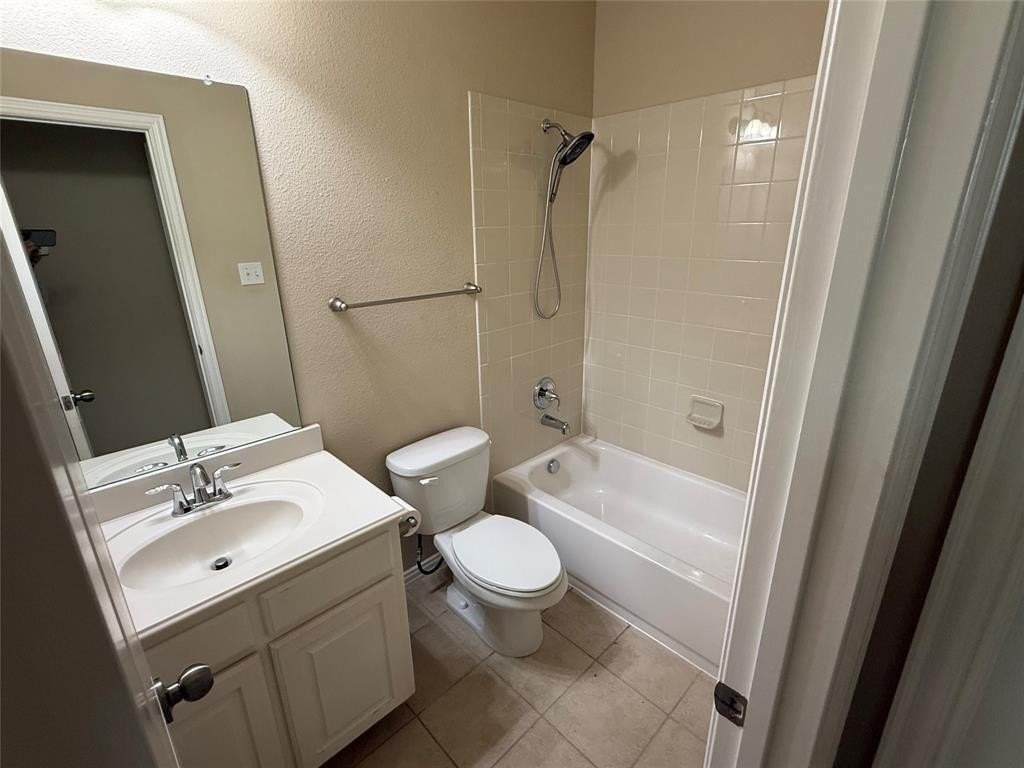 309 Sir Brine Dr - Photo 6 of 29