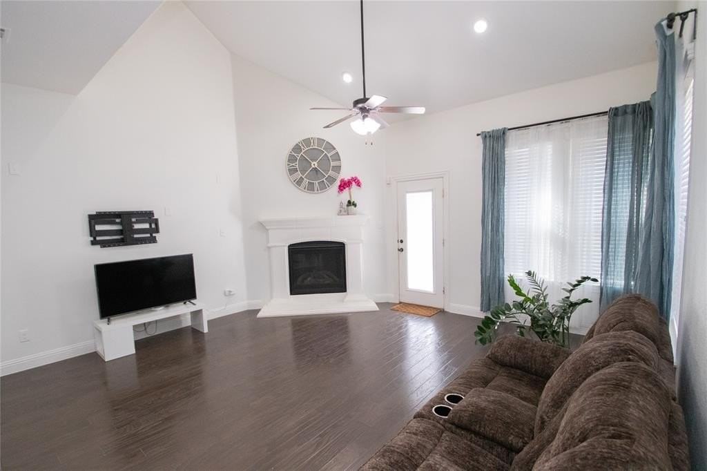 10617 Fort Davis Pl - Photo 5 of 23