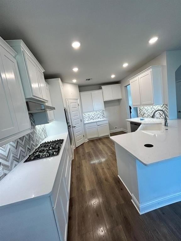 1704 Dunbrook Rd - Photo 5 of 16