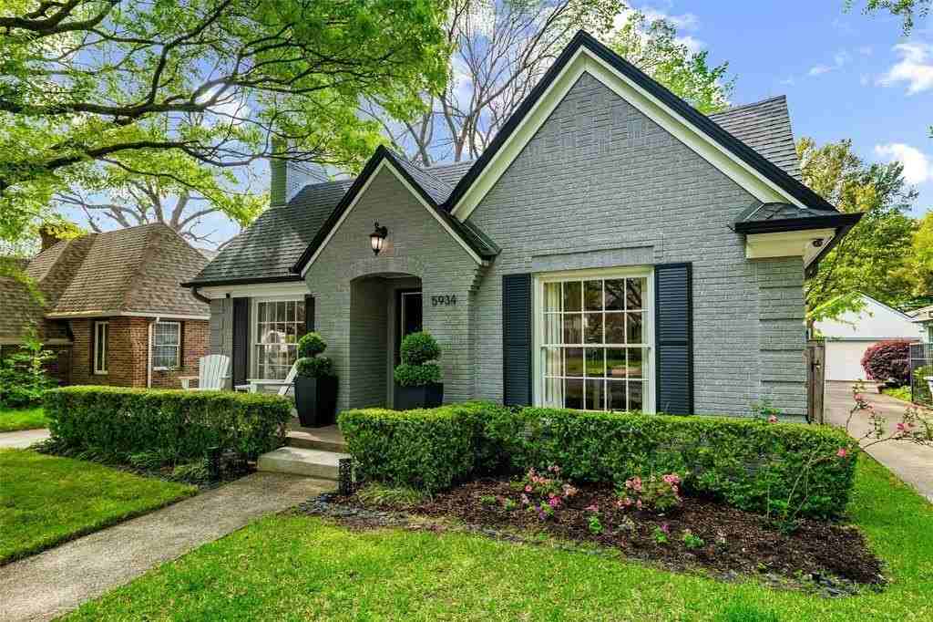 5934 Monticello Ave - Photo 2 of 30