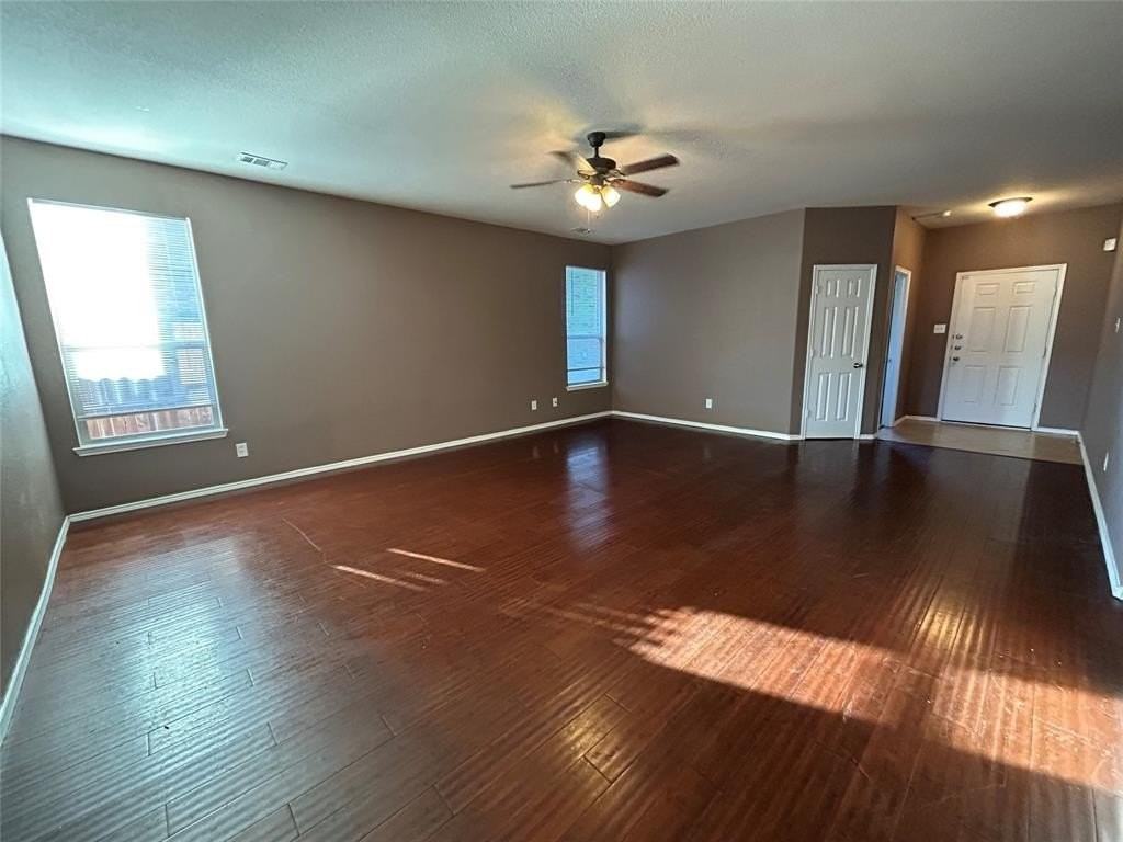 5837 Fantail Dr - Photo 3 of 13