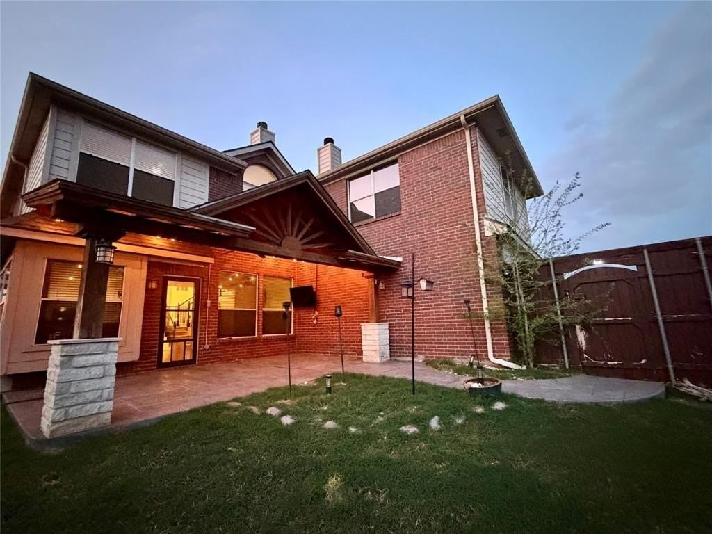 9705 Hickory St - Photo 5 of 35