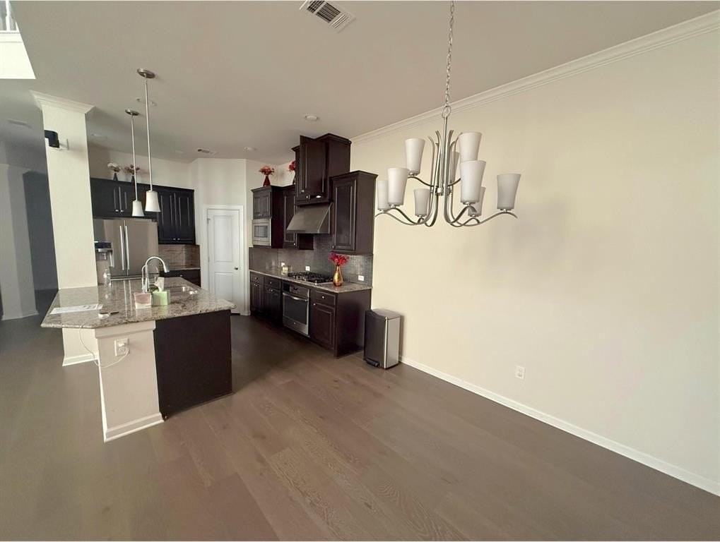 6683 Deleon St - Photo 6 of 25