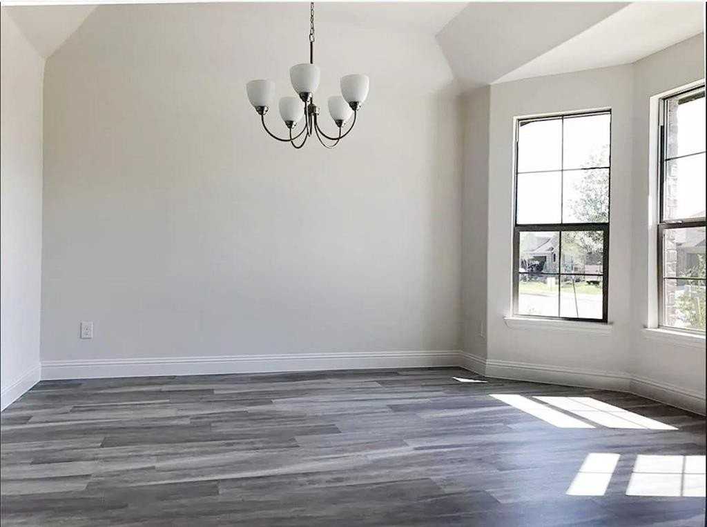 3817 Bennett Trl - Photo 2 of 22