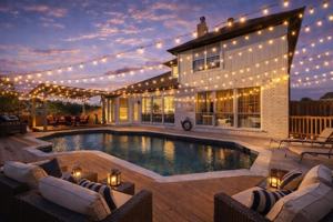 featured image of 8324 Autumncrest Ct