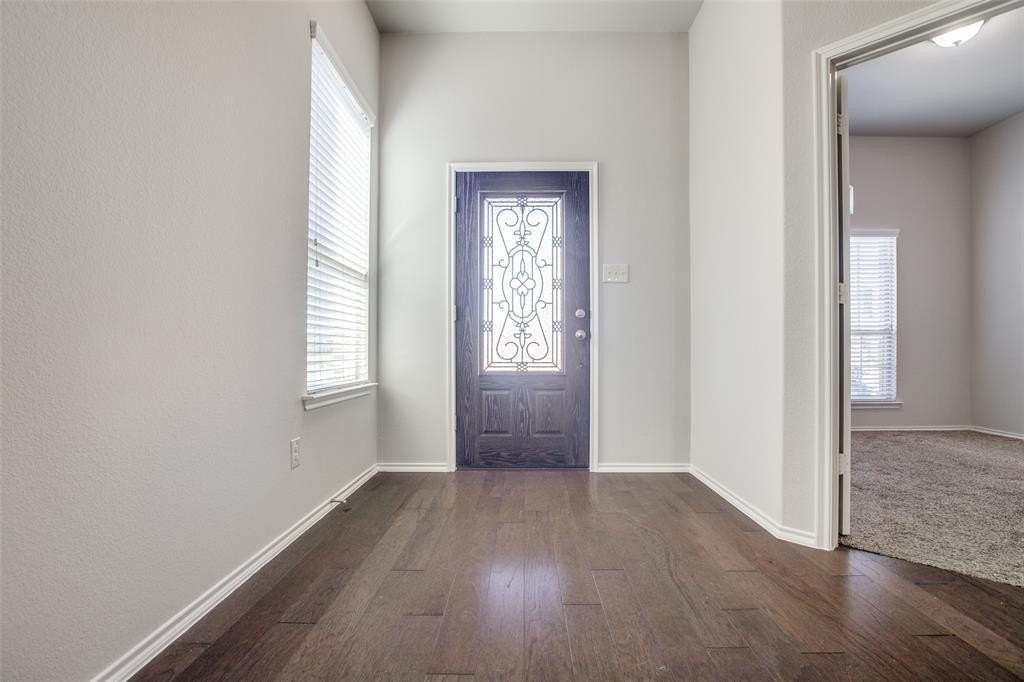 517 Rocky Pine Rd - Photo 2 of 30