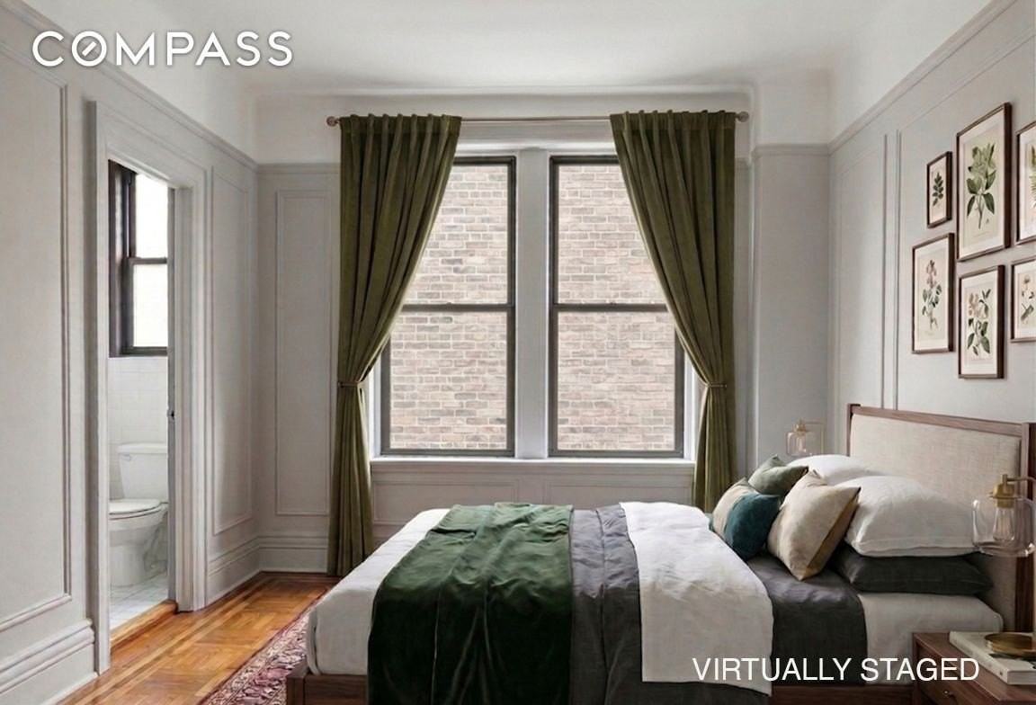 200 W 54th St #6L - Photo 4 of 11