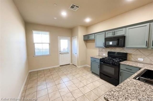 26260 Bryan St - Photo 3 of 8