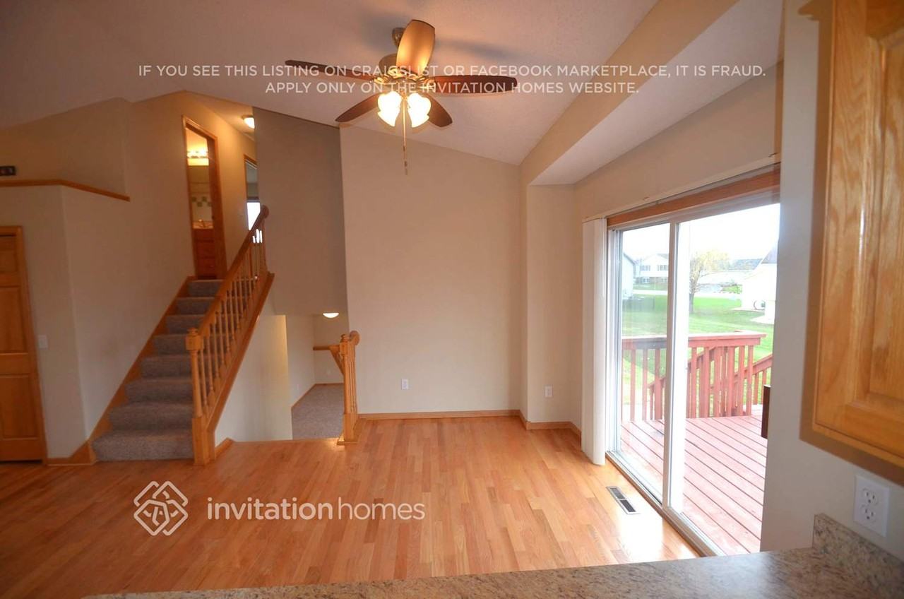 3570 Kaiser Ct Ne - Photo 5 of 15