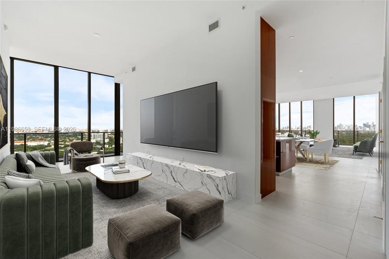 Blaine St & Tigertail Ave - Photo 6 of 20