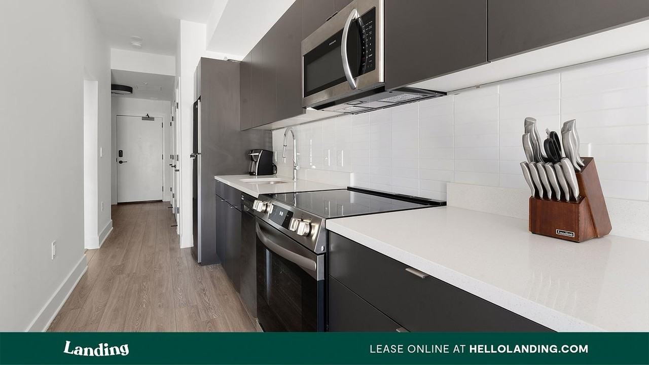 1214 Bladensburg Rd NE - Photo 7 of 50