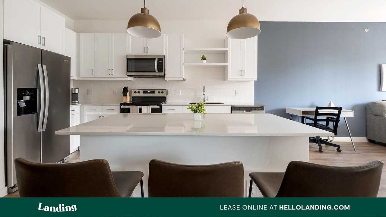 7733 Burleson Rd - Photo 4 of 50