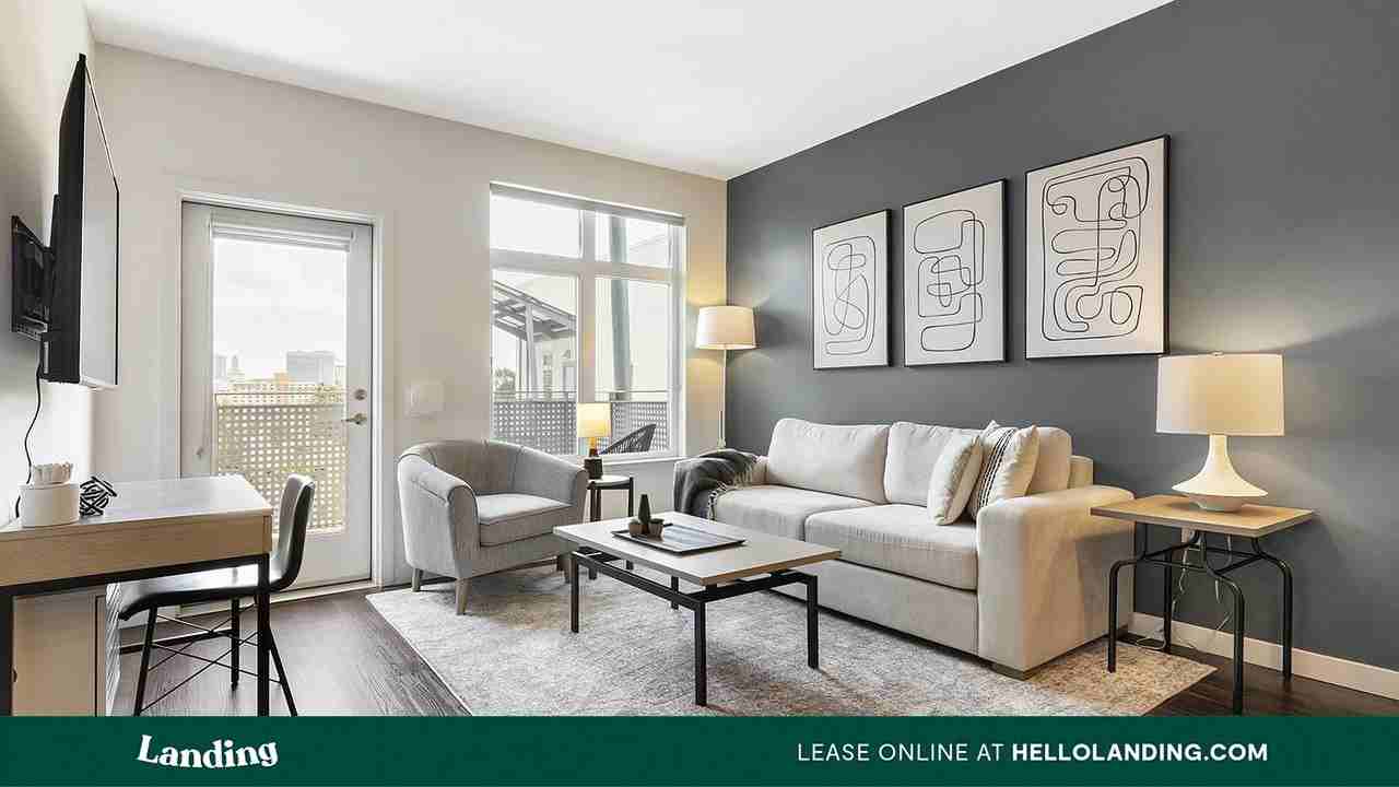 2422 S. Carrier Pkwy. - Photo 3 of 50