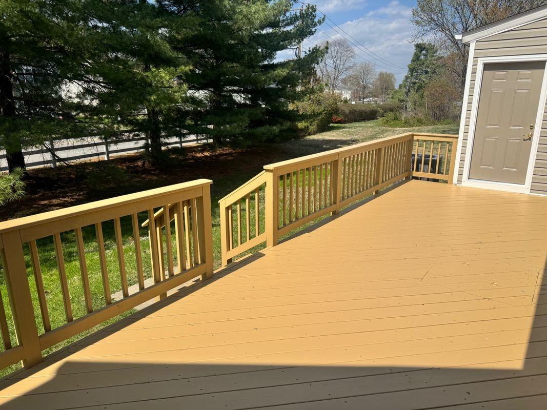 8013 Bridgepointe Dr - Photo 3 of 17