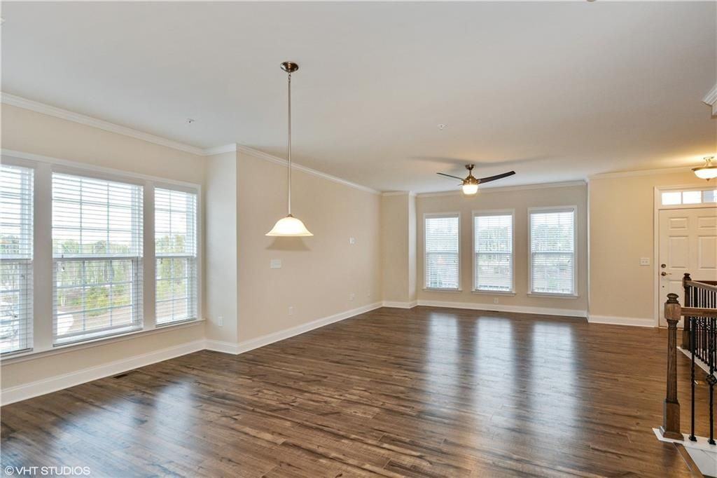 200 Braeden Way - Photo 7 of 50