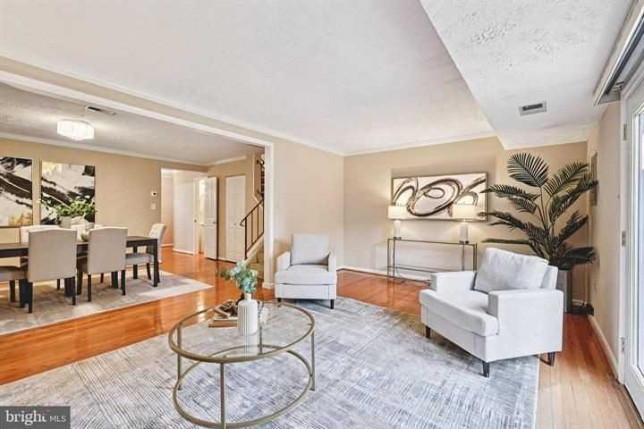 5555 First Statesman Ln - Photo 6 of 17