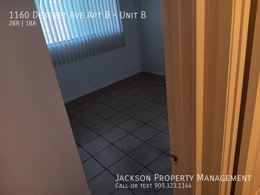 1160 Deseret Ave Apt B #B - Photo 3 of 13