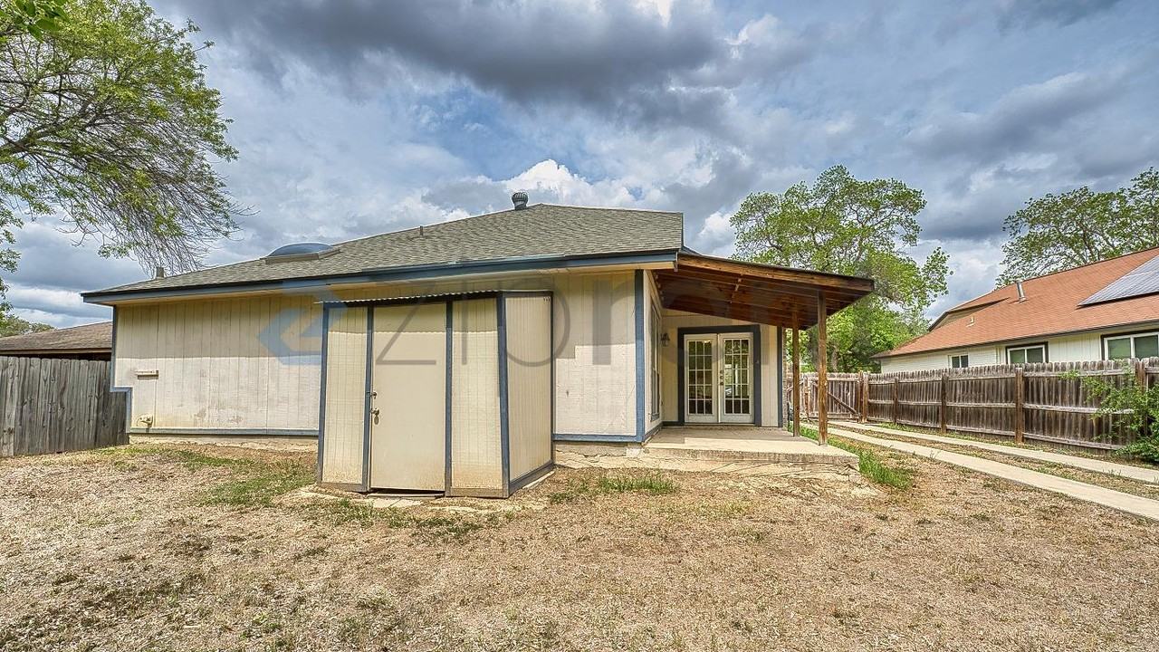 4315 Lakebend West Dr - Photo 7 of 31