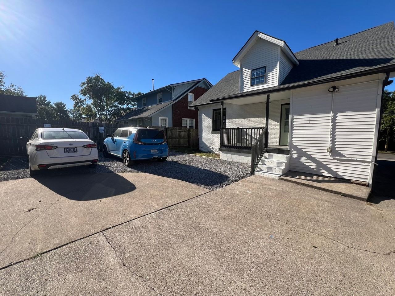 425 Gibson Ave - Photo 5 of 22