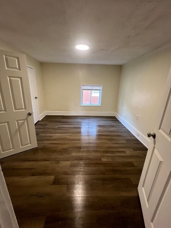 425 Gibson Ave - Photo 6 of 22