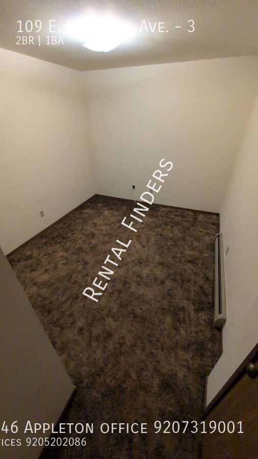 109 E Mitchell Ave #3 - Photo 3 of 7