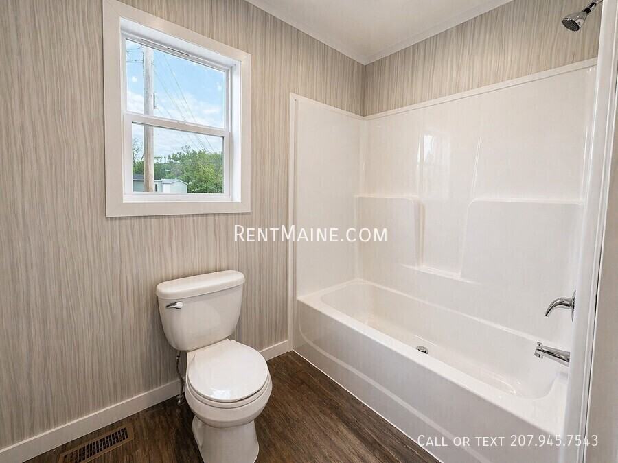 194 F St - Photo 6 of 15