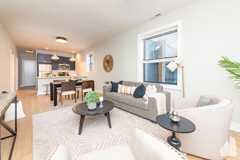 4409 W Montrose Ave #3B - Photo 1 of 1