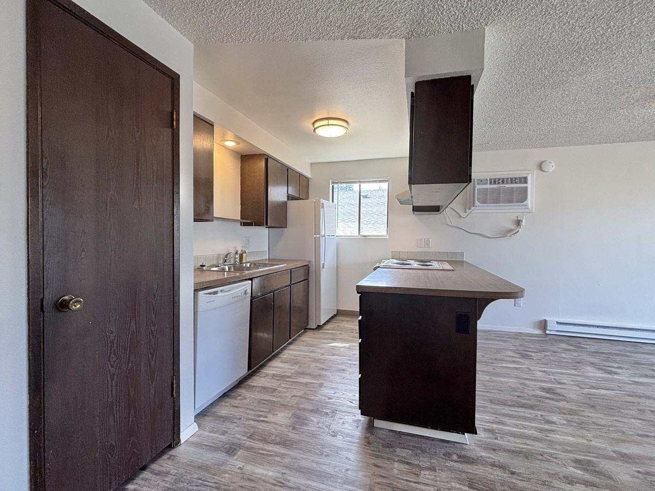 3418 W 2nd Ave #3418 - Photo 4 of 17