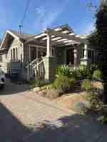 featured image of 316 W Victoria St