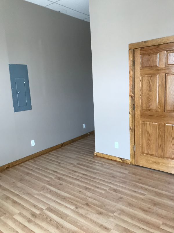 131 S 2nd St #4 - Photo 2 of 14