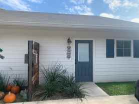 2610 Burnett Ave #B - Photo 1 of 1